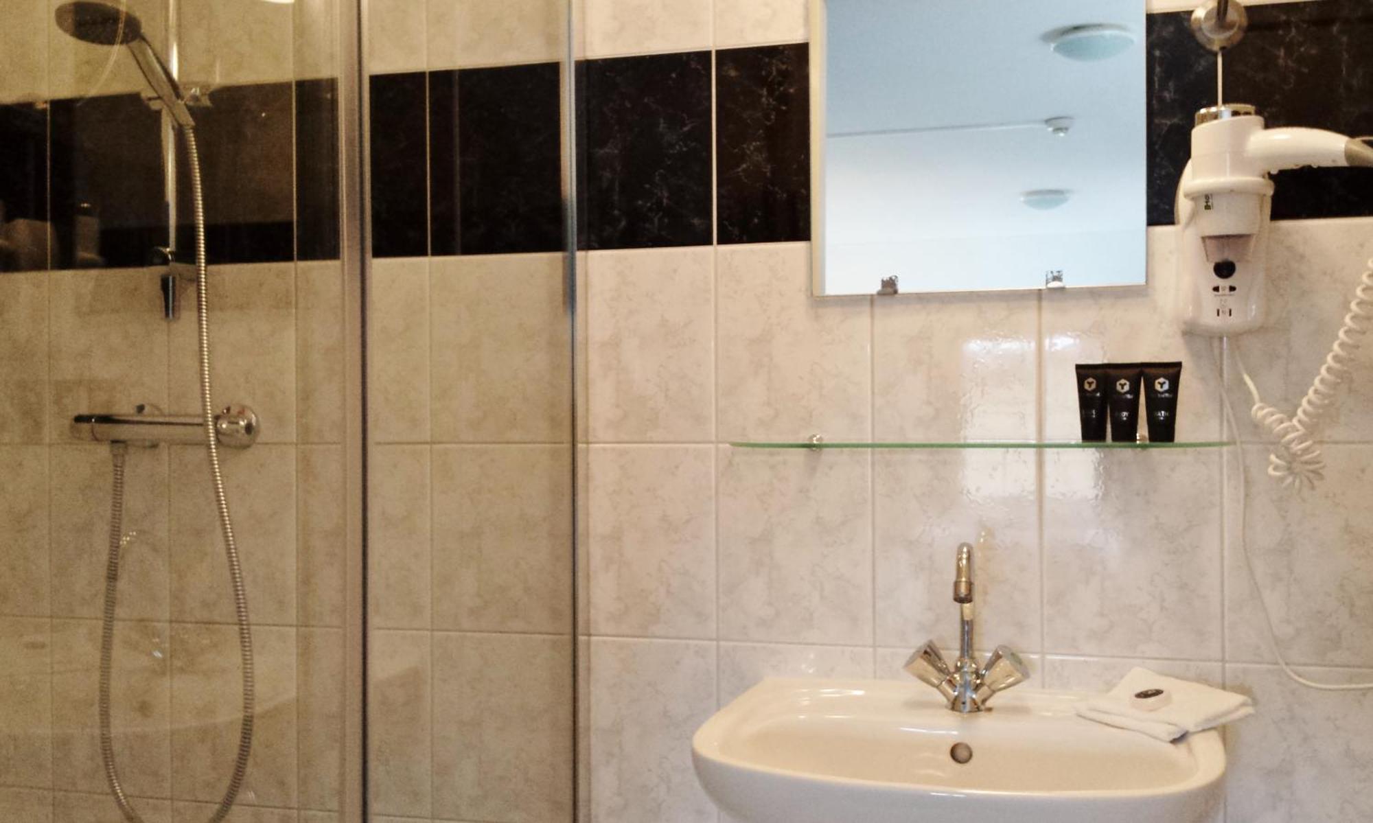 Maison Bellefleur B&B - Pension レーネスセ 部屋 写真